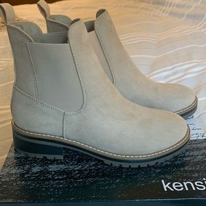 Kensie Chelsea boot